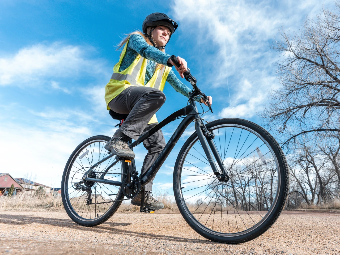 Field mobility and on-site environmental assessments supporting responsive data collection.
