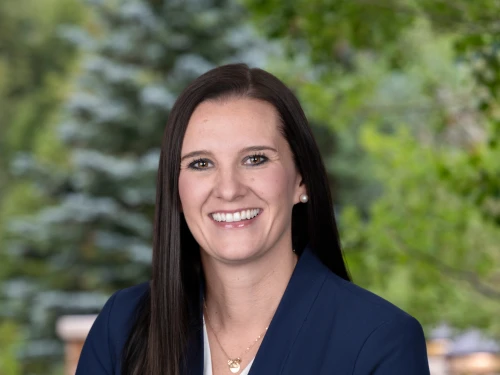 Jenna Granstra headshot