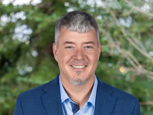 Cole Ledbetter Headshot